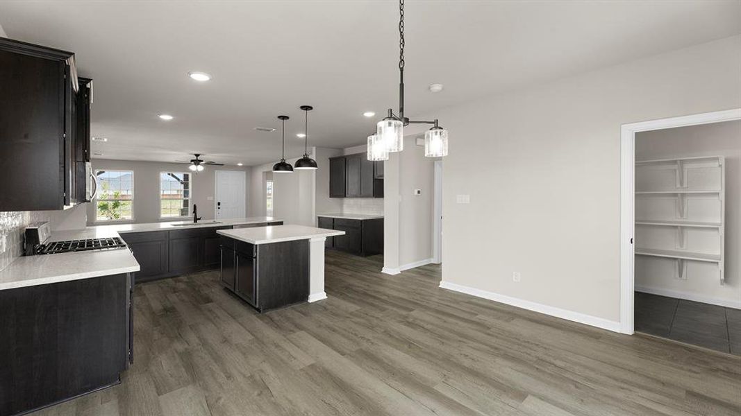 12. 2021 Bayfront - Dining (2) 12. 2021 Bayfront - Dining (2)