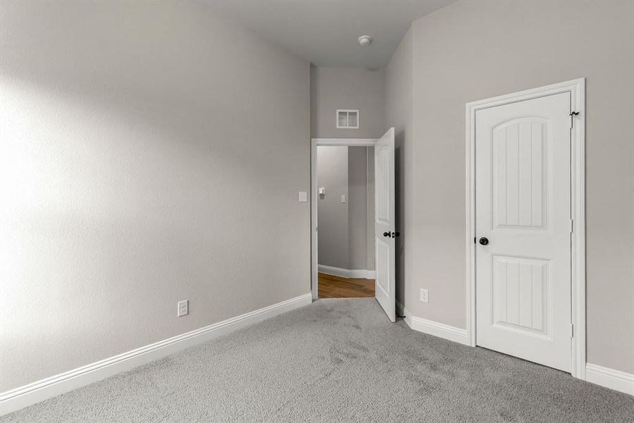 Spacious, unfurnished interior of a new home in , Josephine (Image 20).
