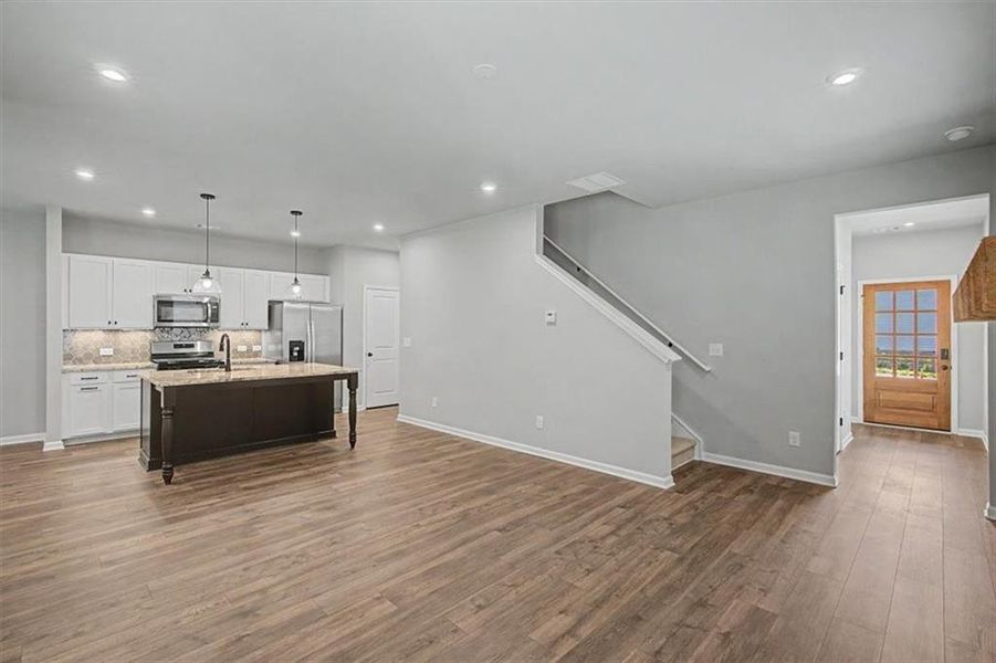 Furnished interior view inside a new home in Sawmill Creek, Austell (Image 13).