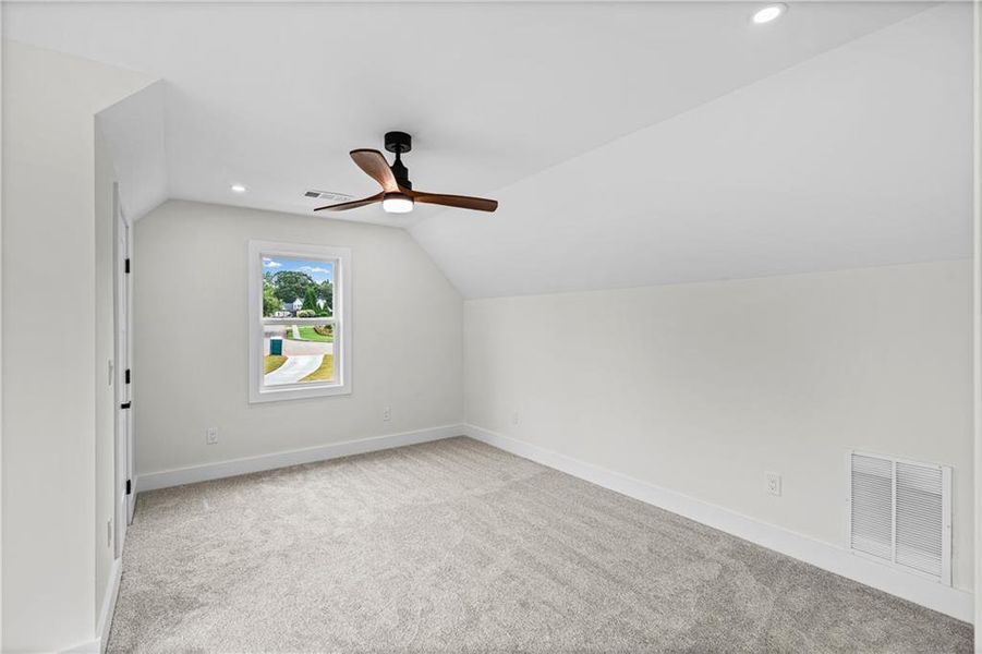Spacious, unfurnished interior of a new home in , Clermont (Image 42). Spacious, unfurnished interior of a new home in , Clermont (Image 42).