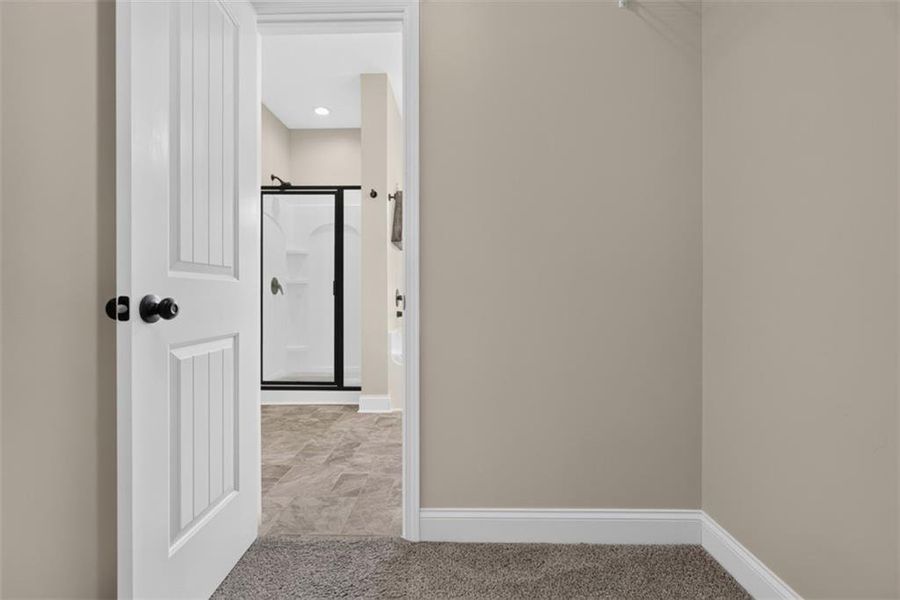 Spacious, unfurnished interior of a new home in , Dallas (Image 38). Spacious, unfurnished interior of a new home in , Dallas (Image 38).
