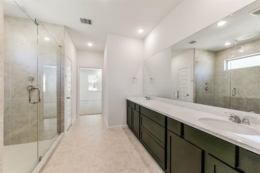 Furnished interior view inside a new home in Encino Estates, Dayton (Image 6). Furnished interior view inside a new home in Encino Estates, Dayton (Image 6).