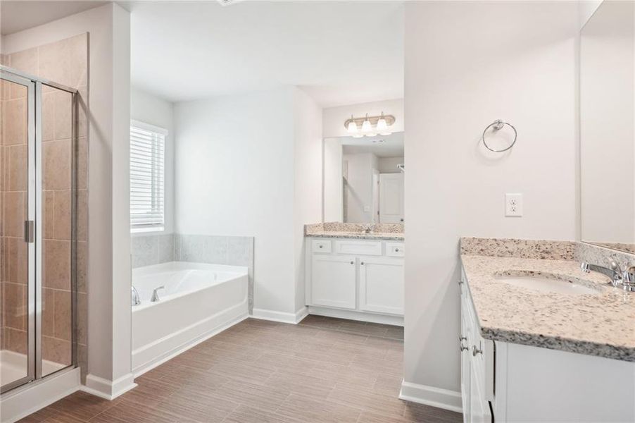 Furnished interior view inside a new home in Fairview Lake, Conyers (Image 11). Furnished interior view inside a new home in Fairview Lake, Conyers (Image 11).