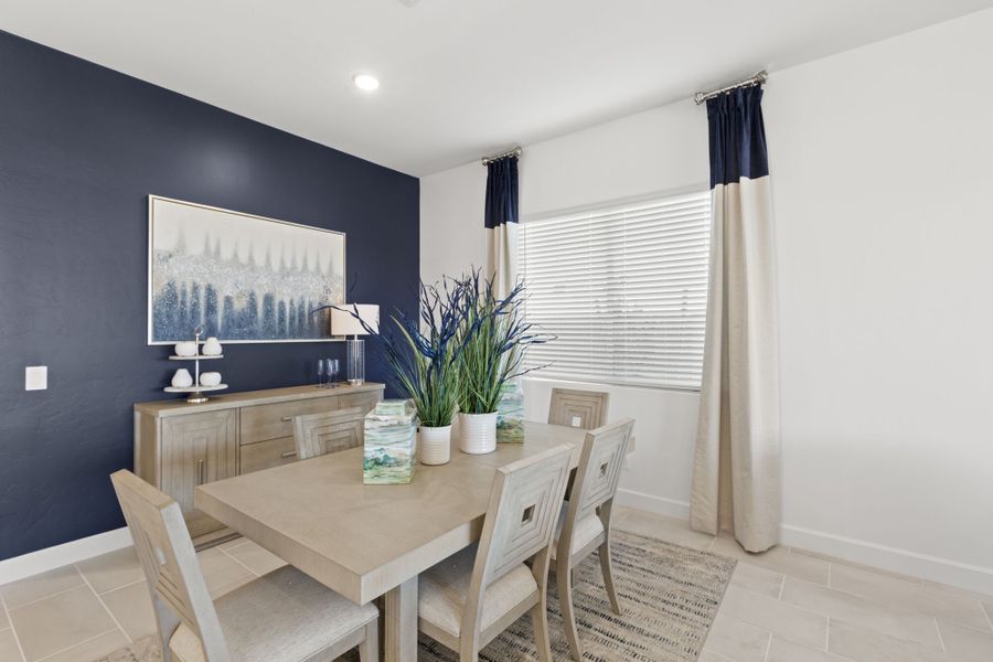 Westbridge Ginger Model - Dining Area