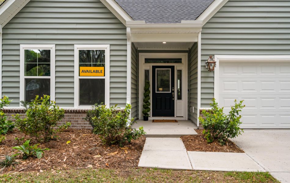 Exterior details and patio area of a home in Academy Park, Beaufort (Image 3).