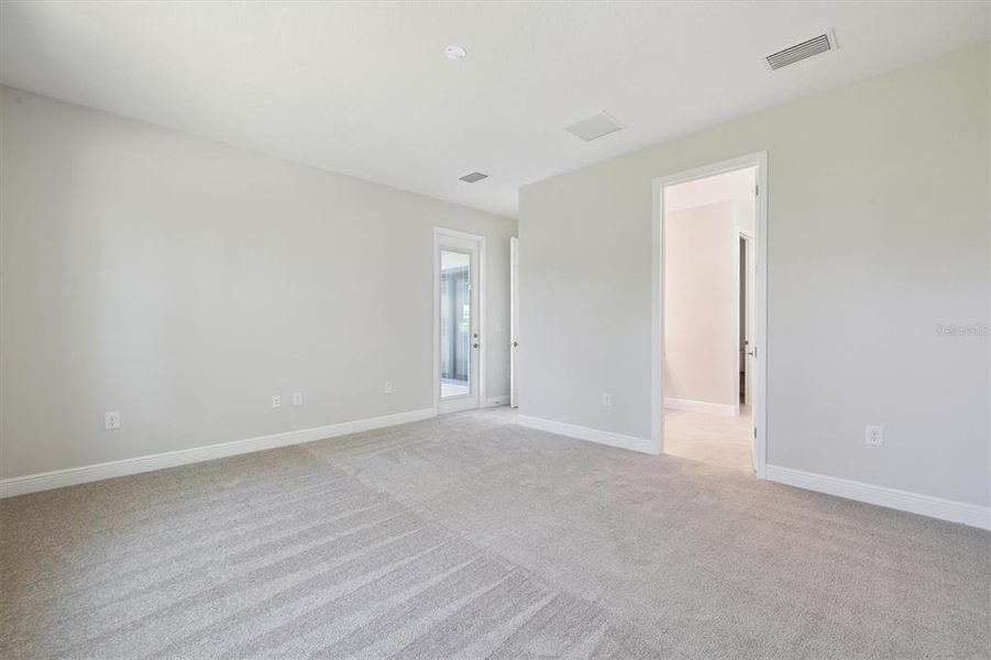 Spacious, unfurnished interior of a new home in Caldera, Spring Hill (Image 23). Spacious, unfurnished interior of a new home in Caldera, Spring Hill (Image 23).