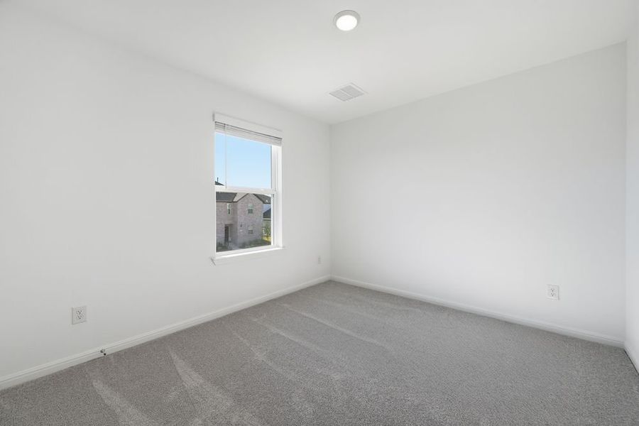 Spacious, unfurnished interior of a new home in Emory Crossing 50s, Hutto (Image 11).