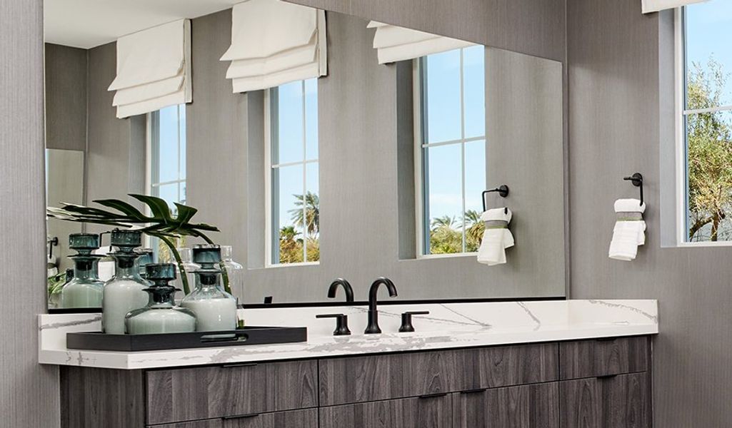 Pinecrest-S853-BellaAtPiazzaSerena Primary Bathroom