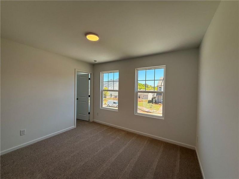 Spacious, unfurnished interior of a new home in Leydenview, Mableton (Image 40).