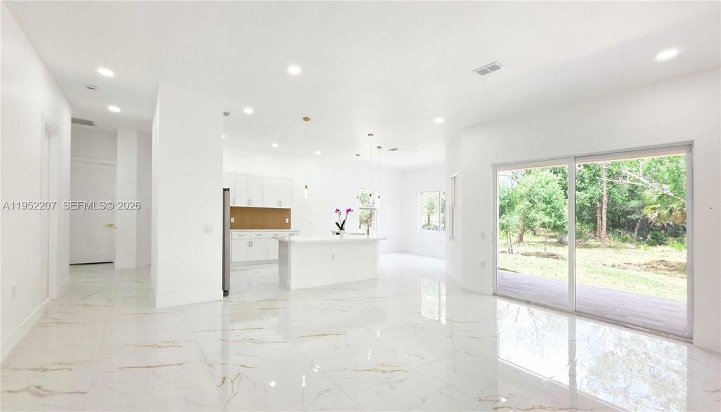 Spacious, unfurnished interior of a new home in , Clewiston (Image 22). Spacious, unfurnished interior of a new home in , Clewiston (Image 22).