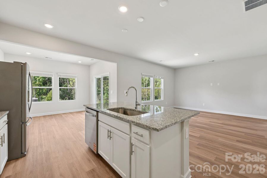 Photo is not of the actual home, but is an inspirational photo of builder’s model home and may depict options, furnishings, and/or decorator features that are not included Photo is not of the actual home, but is an inspirational photo of builder’s model home and may depict options, furnishings, and/or decorator features that are not included