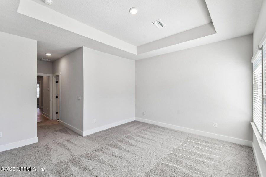 Spacious, unfurnished interior of a new home in Kettering at eTown - Garden Collection, Jacksonville (Image 13). Spacious, unfurnished interior of a new home in Kettering at eTown - Garden Collection, Jacksonville (Image 13).