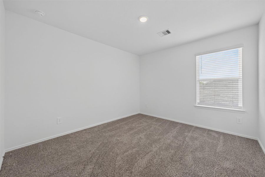 Spacious, unfurnished interior of a new home in , Houston (Image 23).