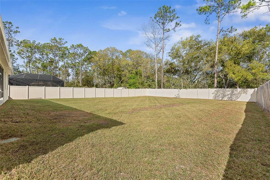 Exterior details and patio area of a home in , Palm Coast (Image 27).