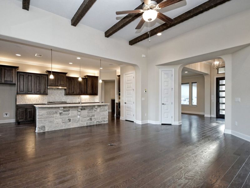 Representative unfurnished interior of a home built from the Santa Barbara II by Giddens Homes in Scofield Farms Estates, Georgetown (Image 116).