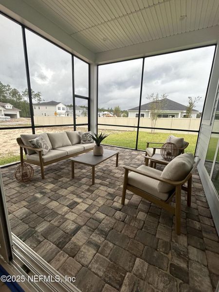 Image 20 of a home in Seabrook Village II.