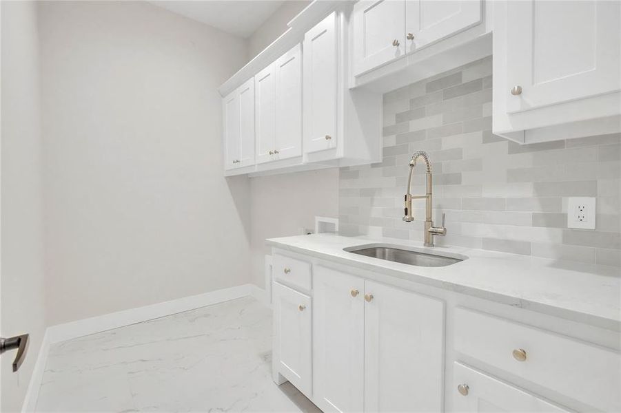 Furnished interior view inside a new home in , Springtown (Image 15).
