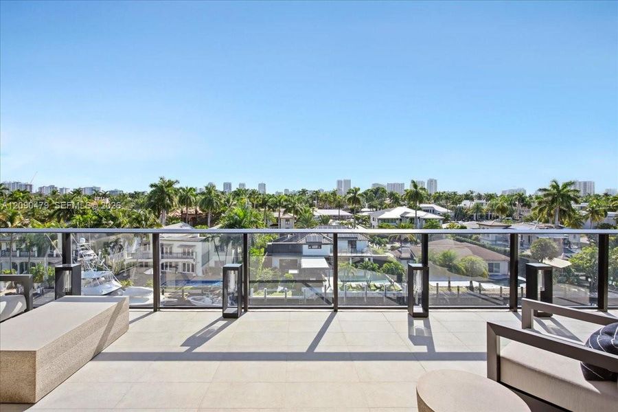 Community amenities in , Fort Lauderdale (Image 40).