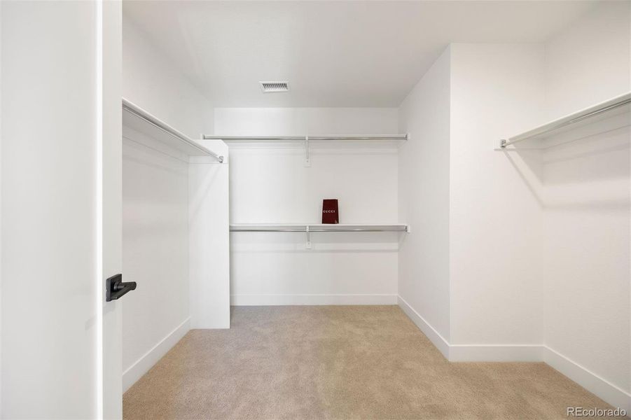 Spacious, unfurnished interior of a new home in , Wheat Ridge (Image 20).