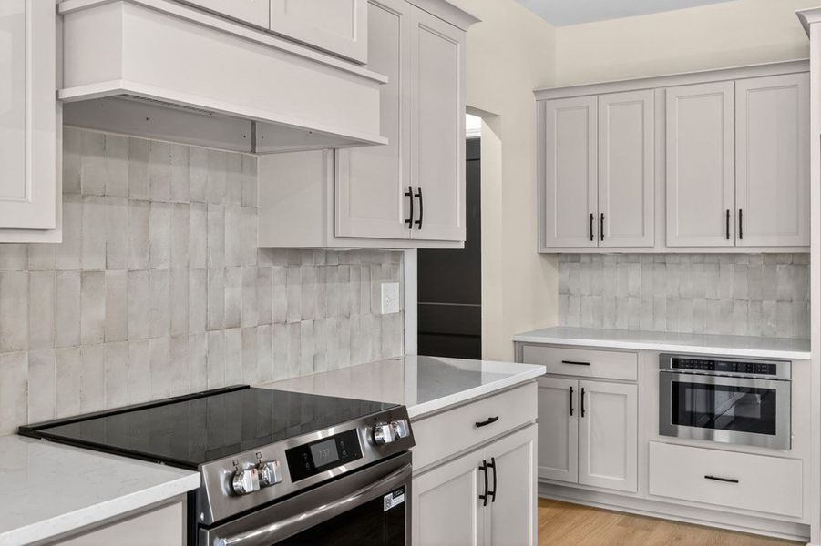 Furnished interior view inside a new home in Blackwelder Bluff, Bowdon (Image 7).