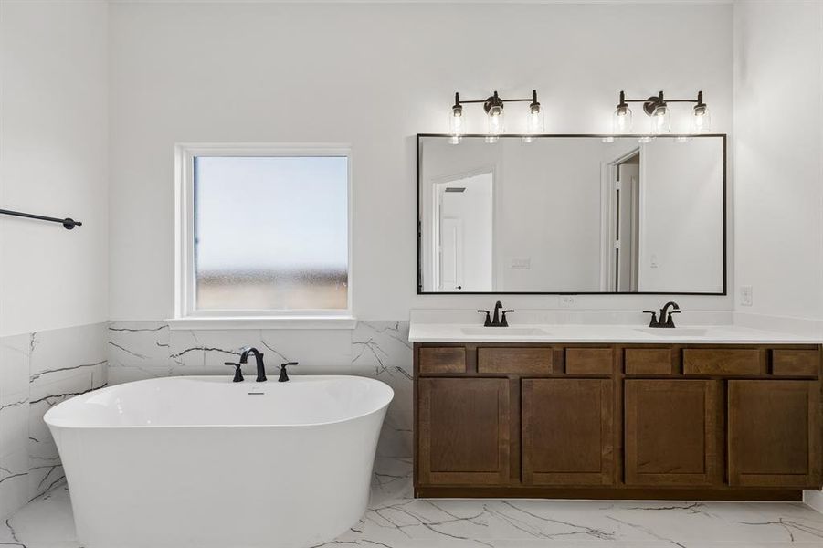 Furnished interior view inside a new home in Cambridge Manor, North Richland Hills (Image 10).