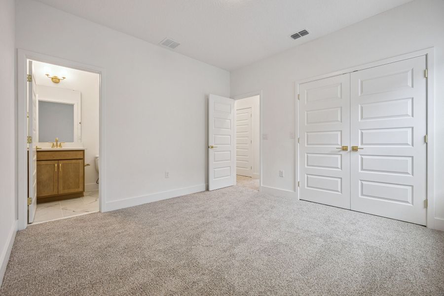 Spacious, unfurnished interior of a new home in Northlake at Ovation, Winter Garden (Image 19). Spacious, unfurnished interior of a new home in Northlake at Ovation, Winter Garden (Image 19).