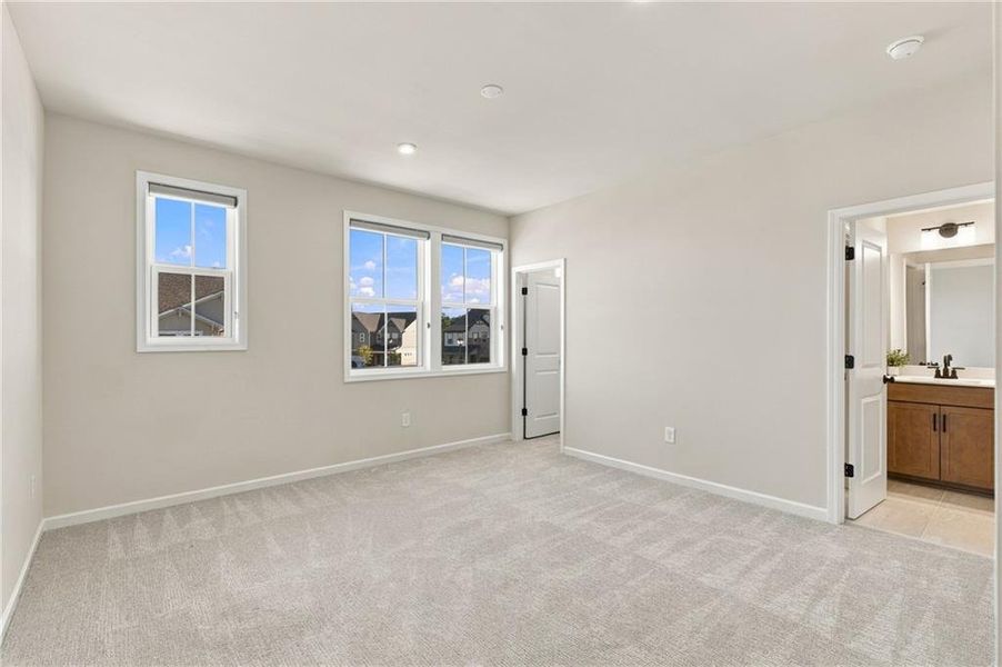 Spacious, unfurnished interior of a new home in The Paddocks at Doc Hughes, Buford (Image 55). Spacious, unfurnished interior of a new home in The Paddocks at Doc Hughes, Buford (Image 55).