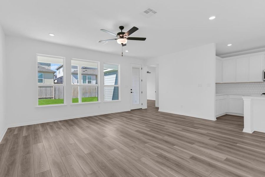 Spacious, unfurnished interior of a new home in Nolina 45s, Georgetown (Image 9).