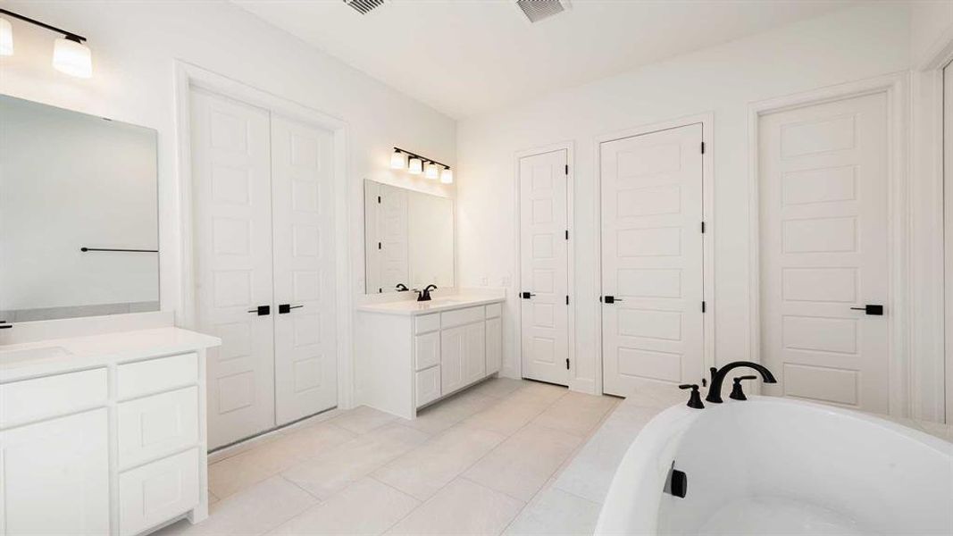 Furnished interior view inside a new home in Devonshire, Forney (Image 10).