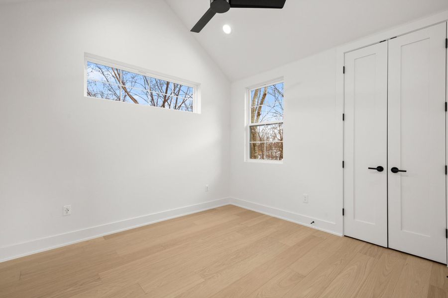 Spacious, unfurnished interior of a new home in , Austin (Image 31).
