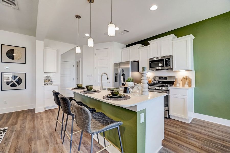 Representative furnished interior of a home built from the Comal by Pacesetter Homes in Avery Centre, Round Rock (Image 11).