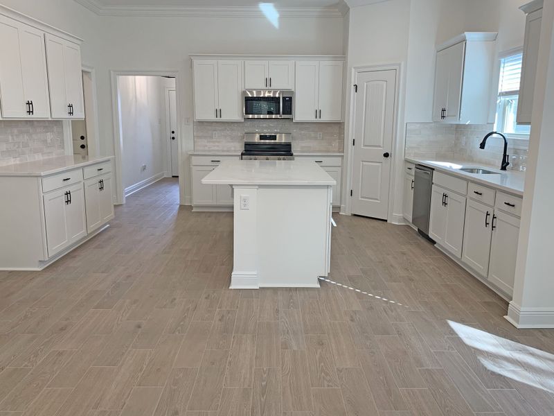 Image 16 of a home in Sentinel Ridge.