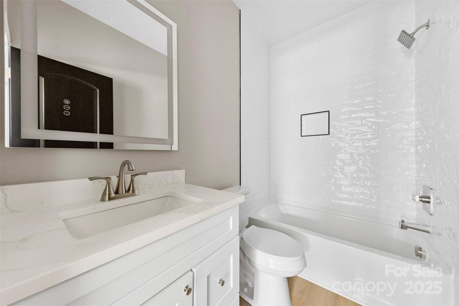 Furnished interior view inside a new home in , Kings Mountain (Image 5).