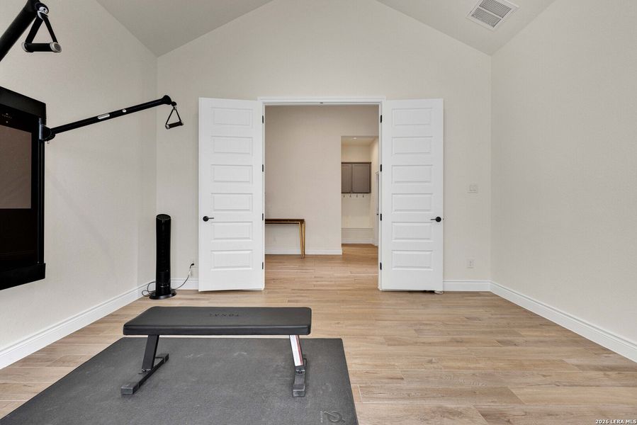 Furnished interior view inside a new home in , Boerne (Image 5).