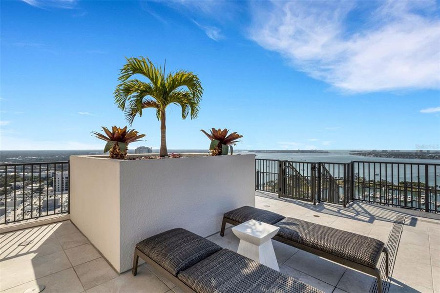 Exterior details and patio area of a home in , Sarasota (Image 1). Exterior details and patio area of a home in , Sarasota (Image 1).