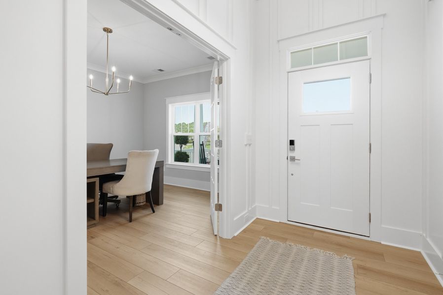 Spacious, unfurnished interior of a new home in The Sanctuary at Sunset Beach, Sunset Beach (Image 21).