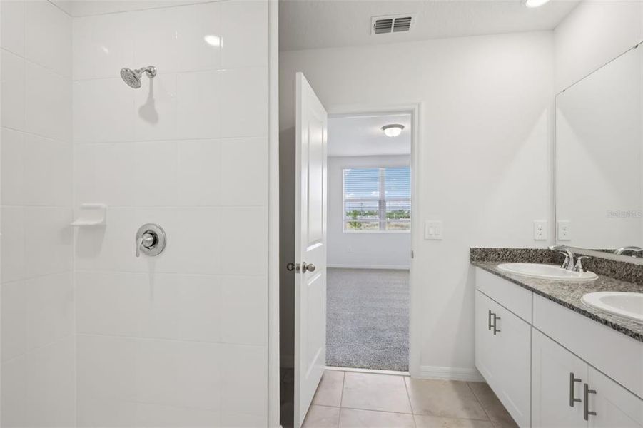 Furnished interior view inside a new home in Hamilton Bluff - Signature Series, Lake Hamilton (Image 11).