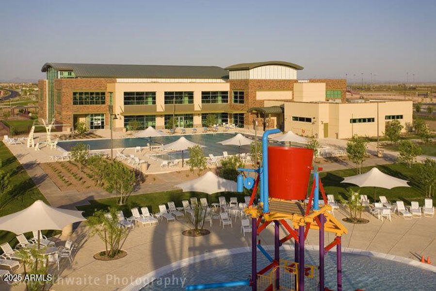 rec-center2 rec-center2