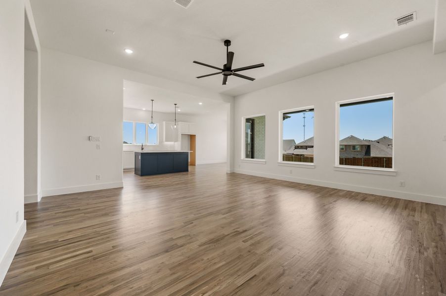 Spacious, unfurnished interior of a new home in Parks of Aledo, Aledo (Image 31).