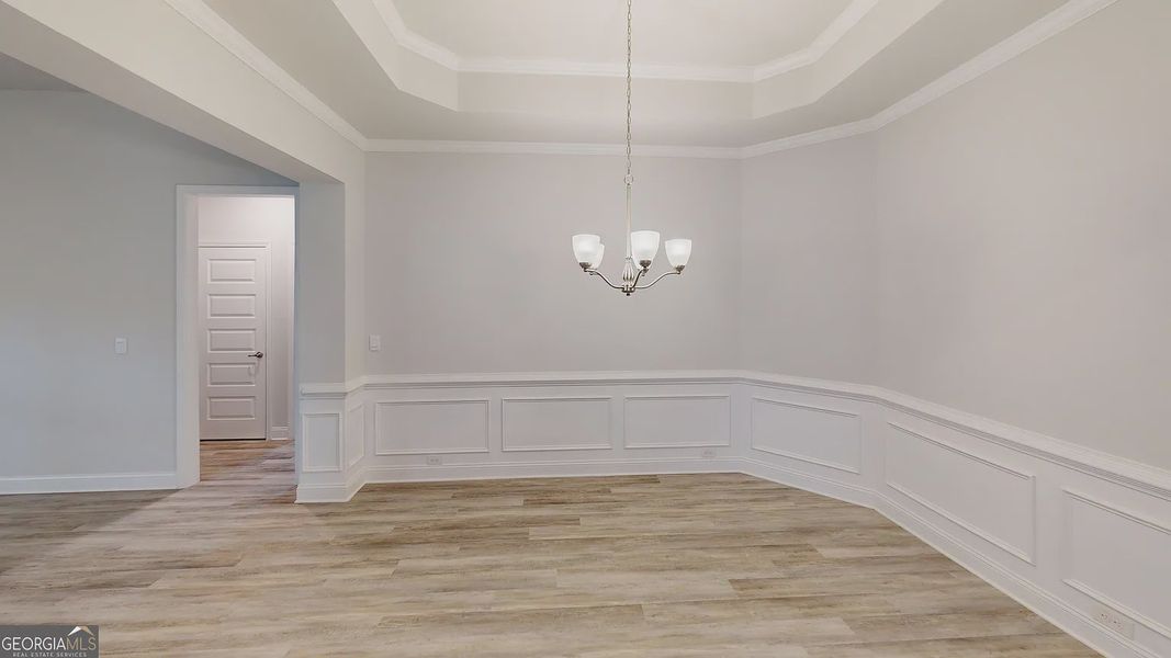 Spacious, unfurnished interior of a new home in Holliday Pass, Griffin (Image 13).