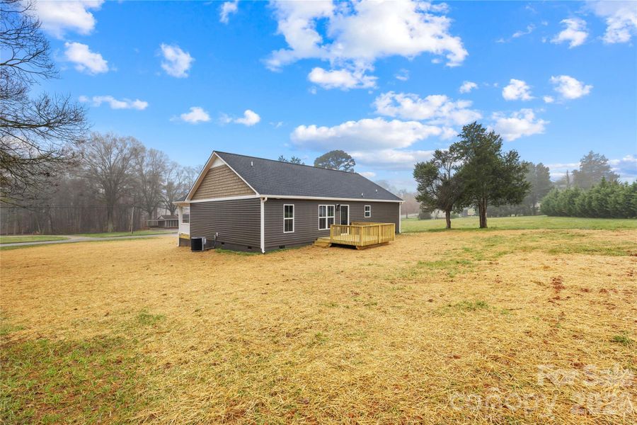 Exterior details and patio area of a home in , Statesville (Image 21).