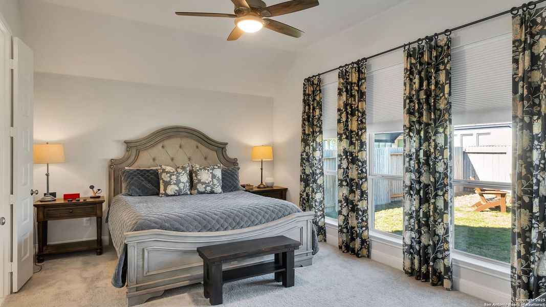 Furnished interior view inside a new home in Meadows Of Mill Creek 50', Seguin (Image 32). Furnished interior view inside a new home in Meadows Of Mill Creek 50', Seguin (Image 32).