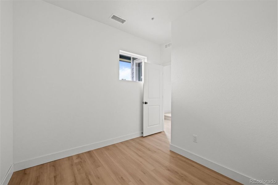 Spacious, unfurnished interior of a new home in , Denver (Image 16).