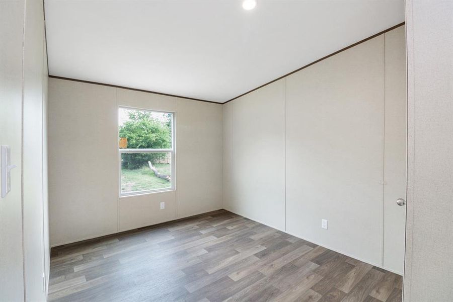 Spacious, unfurnished interior of a new home in , Coleman (Image 10).