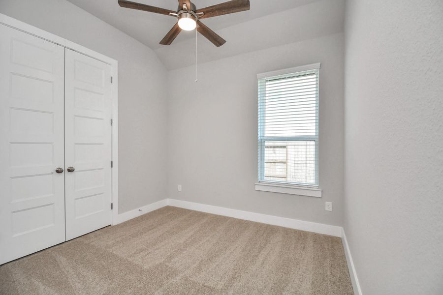 Spacious, unfurnished interior of a new home in Arabella on the Prairie: Signature Collection, Richmond (Image 17).