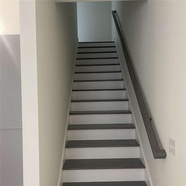 Image 16 of a home in .