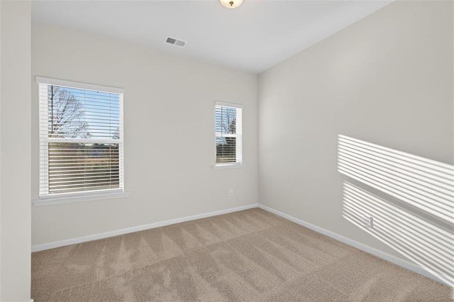 Spacious, unfurnished interior of a new home in Franklin Manor, Lawrenceville (Image 39).