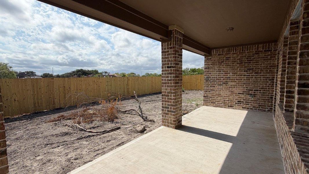 Exterior details and patio area of a home in The Lakes Northwest, Corpus Christi (Image 4). Exterior details and patio area of a home in The Lakes Northwest, Corpus Christi (Image 4).