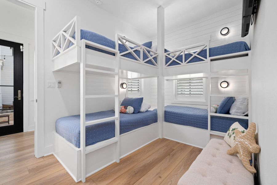 Bunk room in carriage house, first floor. Bunk room in carriage house, first floor.