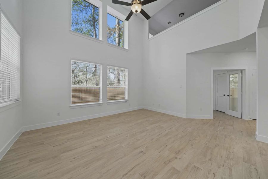 Representative unfurnished interior of a home built from the San Francisco by Chesmar Homes in The Woodlands Hills, Willis (Image 44). Representative unfurnished interior of a home built from the San Francisco by Chesmar Homes in The Woodlands Hills, Willis (Image 44).